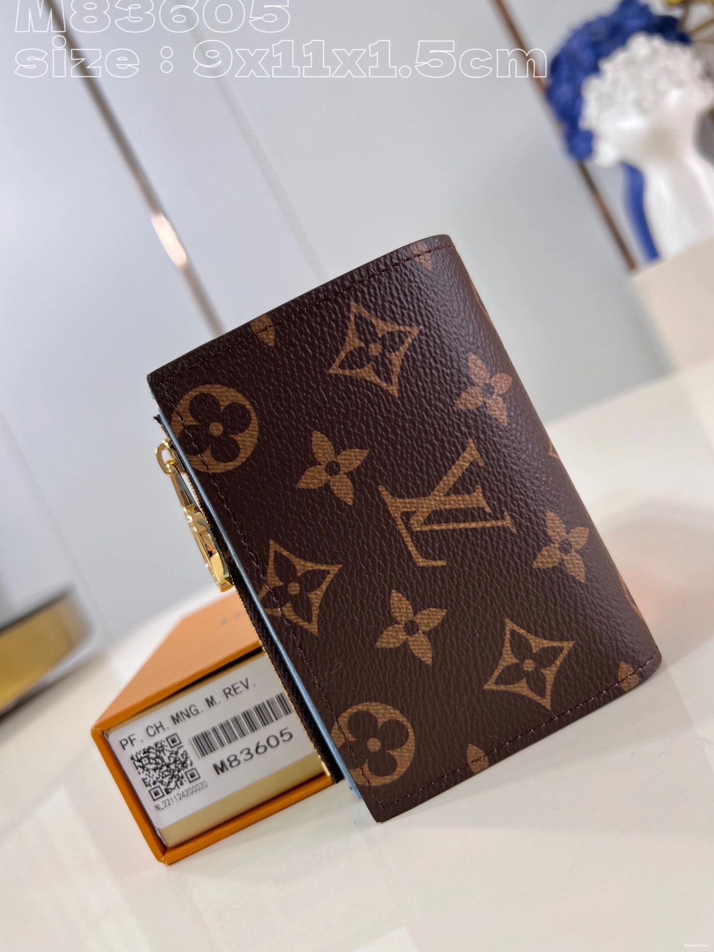 LOUIS - VUITTON Wallet 9*11.5*1.5CM Lisa 0713